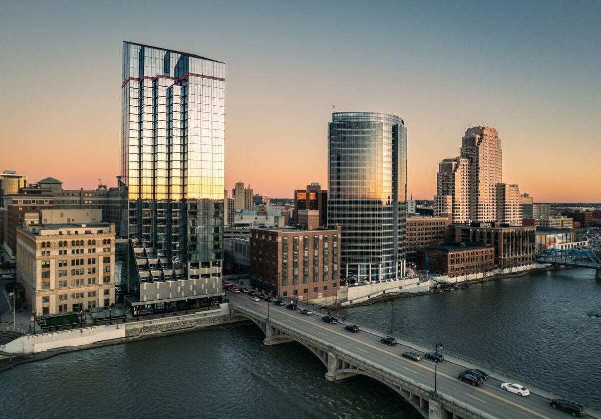 he Grand Rapids skyline as seen at dusk.