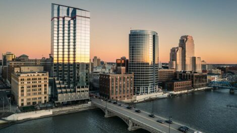 he Grand Rapids skyline as seen at dusk.